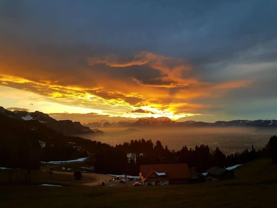 Grosszuegige Ferienwohnung Am Skigebiet Boedele Mit Rheintalblick Dornbirn Zewnętrze zdjęcie